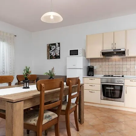 Saladinka 1 * Porec
